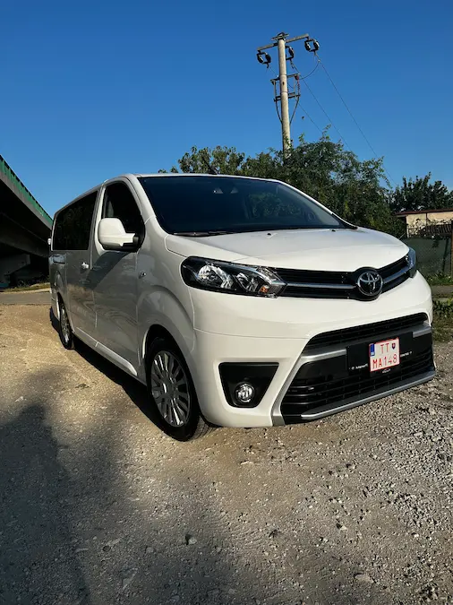 Toyota Proace Verso 8-miestna – prenájom v Trnave
